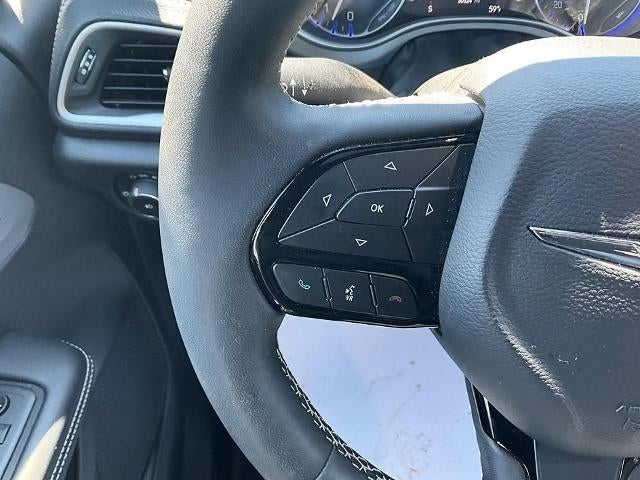 2024 Chrysler Pacifica Touring L FWD