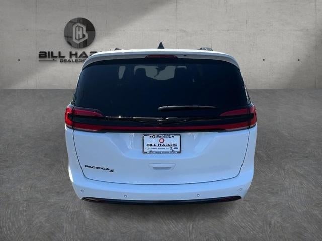 2024 Chrysler Pacifica Touring L FWD