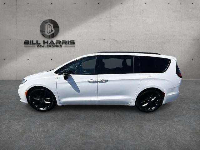 2024 Chrysler Pacifica Touring L FWD