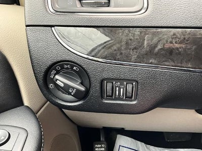 2016 Chrysler Town & Country 4dr Wgn Touring-L