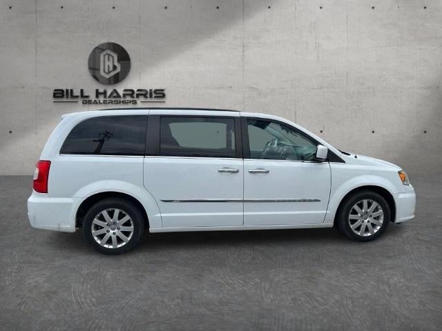 2016 Chrysler Town & Country 4dr Wgn Touring-L