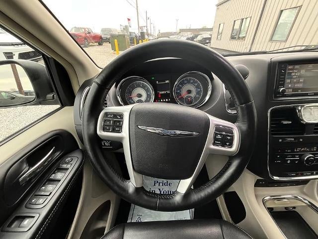 2016 Chrysler Town & Country 4dr Wgn Touring-L