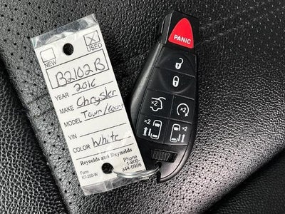 2016 Chrysler Town & Country 4dr Wgn Touring-L