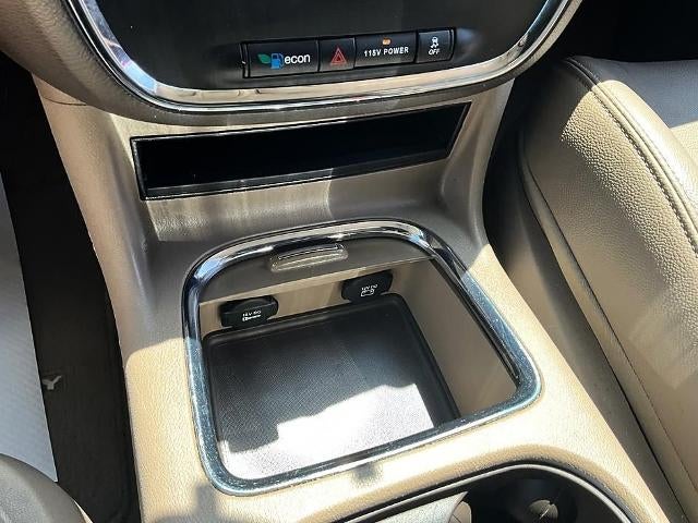 2014 Chrysler Town & Country 4dr Wgn Touring-L