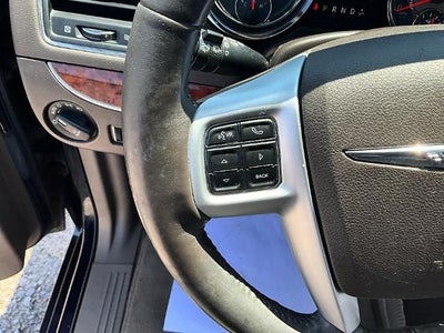 2014 Chrysler Town & Country 4dr Wgn Touring-L