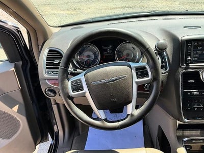 2014 Chrysler Town & Country 4dr Wgn Touring-L