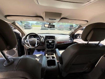 2014 Chrysler Town & Country 4dr Wgn Touring-L