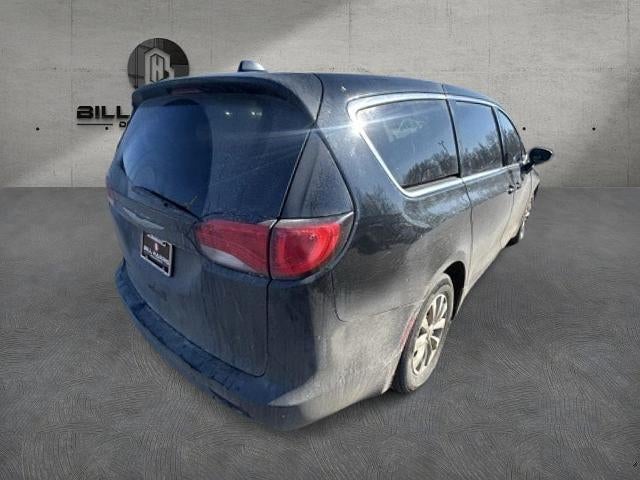 2017 Chrysler Pacifica Touring FWD