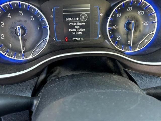 2017 Chrysler Pacifica Touring FWD