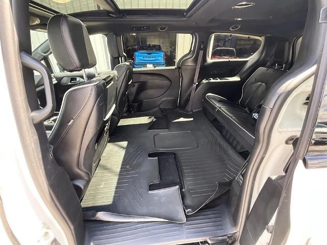2024 Chrysler Pacifica Limited FWD