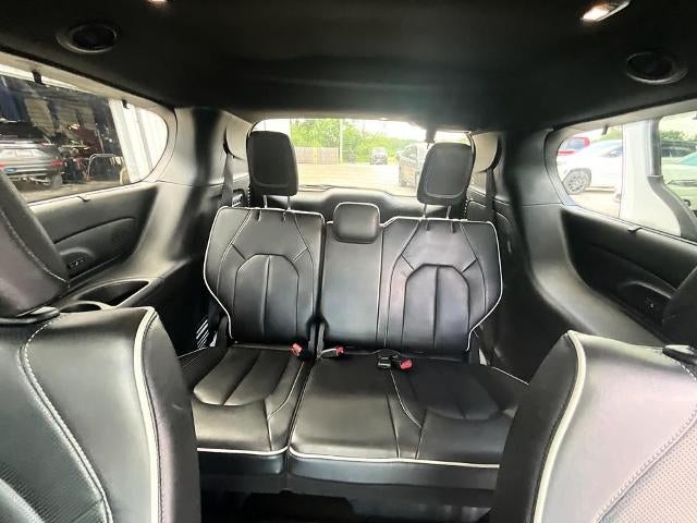 2024 Chrysler Pacifica Limited FWD