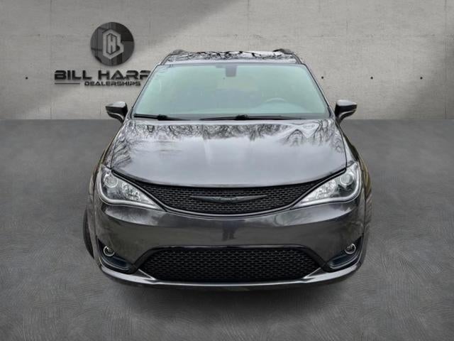 2020 Chrysler Pacifica Limited FWD