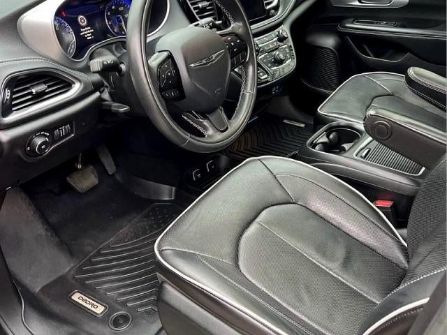 2020 Chrysler Pacifica Limited FWD