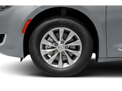 2020 Chrysler Pacifica Limited FWD