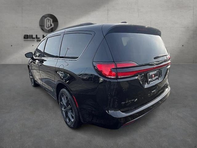 2024 Chrysler Pacifica Limited AWD