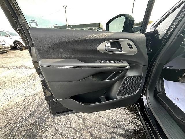 2024 Chrysler Pacifica Limited AWD