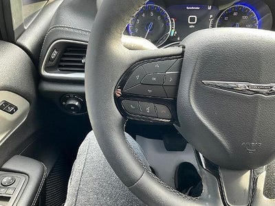 2024 Chrysler Pacifica Limited AWD