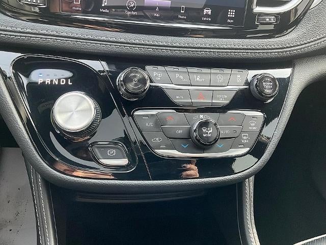 2024 Chrysler Pacifica Limited AWD