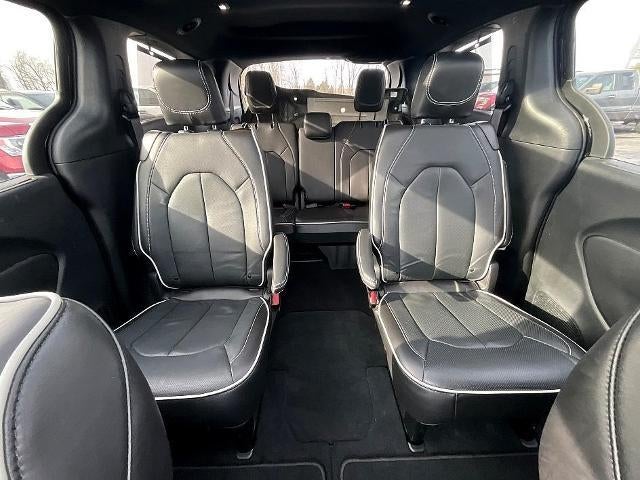 2024 Chrysler Pacifica Limited AWD