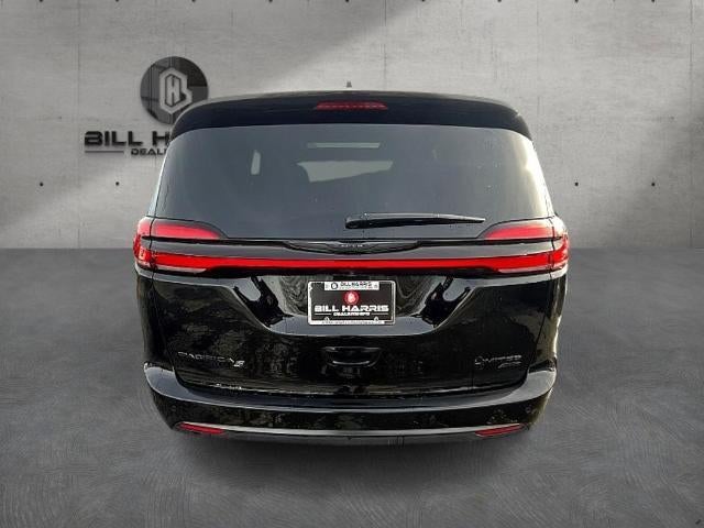2024 Chrysler Pacifica Limited AWD