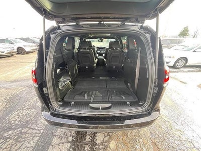 2024 Chrysler Pacifica Limited AWD