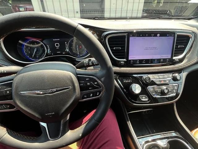 2022 Chrysler Pacifica Pinnacle AWD