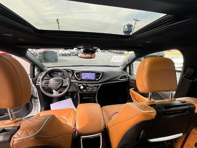 2022 Chrysler Pacifica Pinnacle AWD
