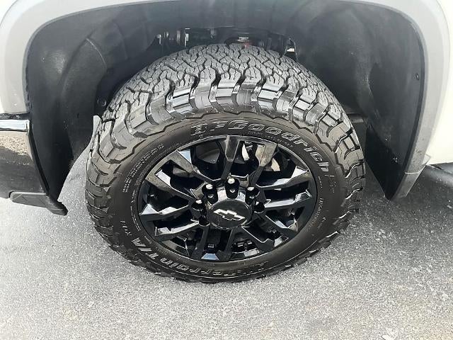 2025 Chevrolet Silverado 2500 HD Crew Cab Standard Box 4-Wheel Drive LT