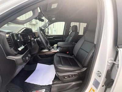 2025 Chevrolet Silverado 2500 HD Crew Cab Standard Box 4-Wheel Drive LT