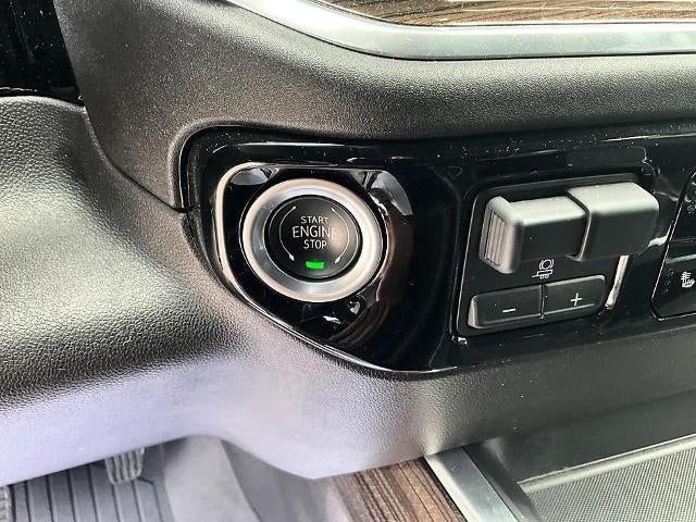 2025 Chevrolet Silverado 2500 HD Crew Cab Standard Box 4-Wheel Drive LT