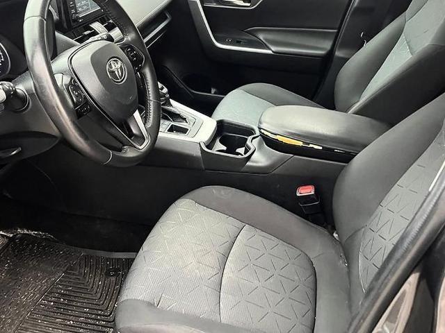 2020 Toyota RAV4 XLE AWD (Natl)