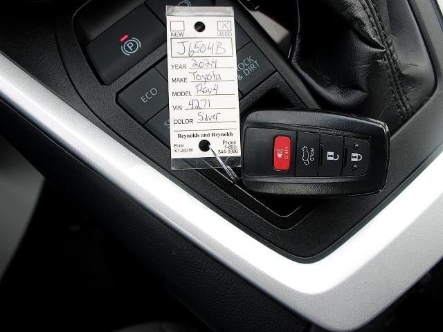 2024 Toyota RAV4 XLE AWD (Natl)