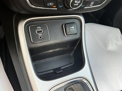 2018 Jeep Compass Latitude FWD