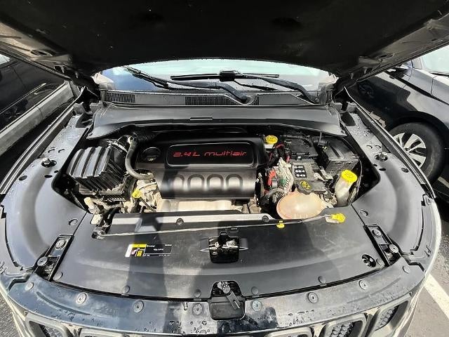 2018 Jeep Compass Latitude FWD