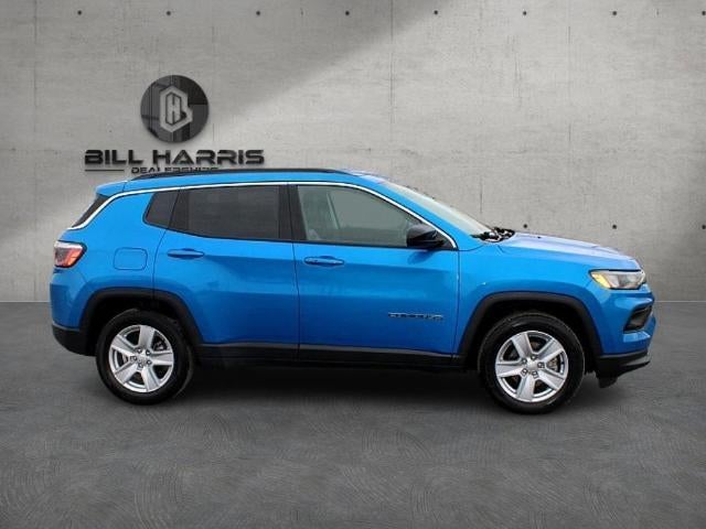 2022 Jeep Compass Latitude FWD