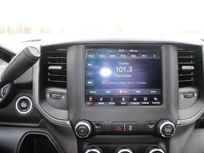 2021 RAM 3500 Tradesman 4x4 Crew Cab 6'4" Box