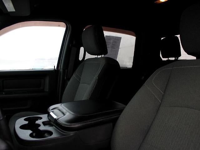 2021 RAM 3500 Tradesman 4x4 Crew Cab 6'4" Box