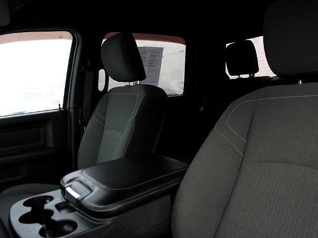 2021 RAM 3500 Tradesman 4x4 Crew Cab 6'4" Box