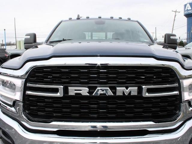 2023 RAM 3500 Big Horn 4x4 Crew Cab 6'4" Box