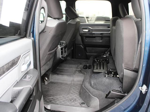 2023 RAM 3500 Big Horn 4x4 Crew Cab 6'4" Box