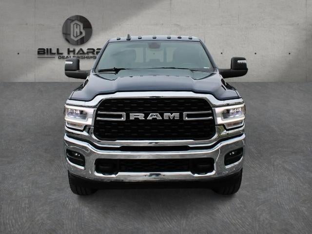 2023 RAM 3500 Big Horn 4x4 Crew Cab 6'4" Box