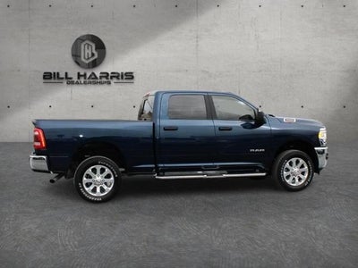 2023 RAM 3500 Big Horn 4x4 Crew Cab 6'4" Box