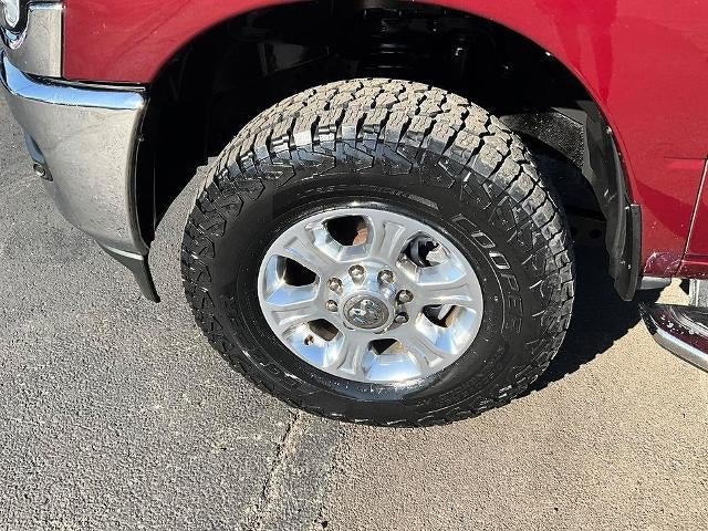 2022 RAM 3500 Big Horn 4x4 Crew Cab 6'4" Box