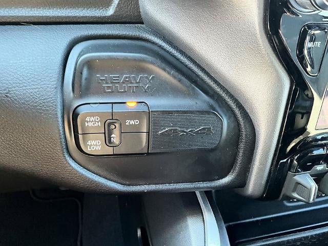 2022 RAM 3500 Big Horn 4x4 Crew Cab 6'4" Box