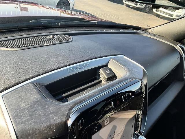 2022 RAM 3500 Big Horn 4x4 Crew Cab 6'4" Box