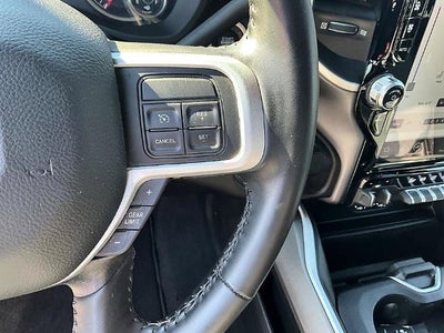 2022 RAM 3500 Big Horn 4x4 Crew Cab 6'4" Box