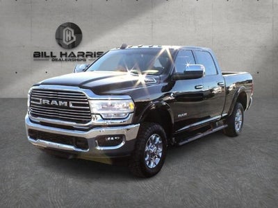 2022 RAM 3500 Laramie 4x4 Crew Cab 6'4" Box