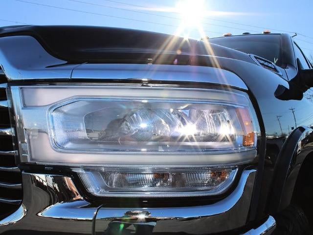 2022 RAM 3500 Laramie 4x4 Crew Cab 6'4" Box