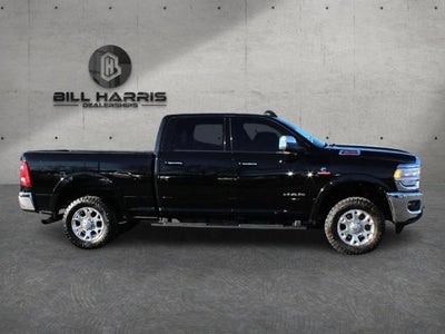 2022 RAM 3500 Laramie 4x4 Crew Cab 6'4" Box
