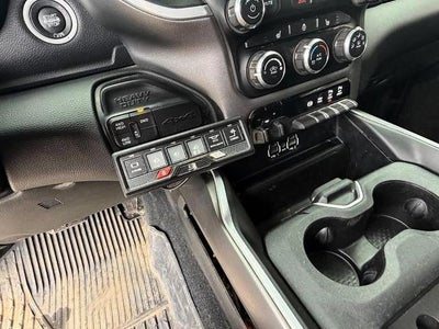 2023 RAM 3500 Big Horn 4x4 Crew Cab 8' Box